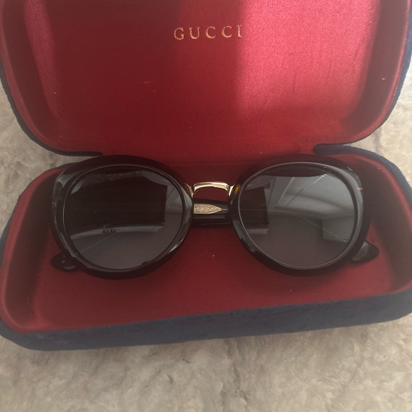Gucci Black and Gold Sunglasses
